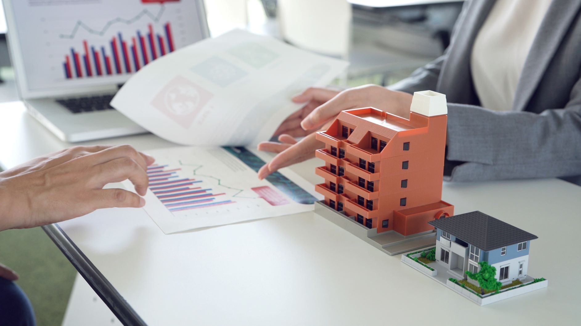 Investing in Real Estate vs. the Stock Market